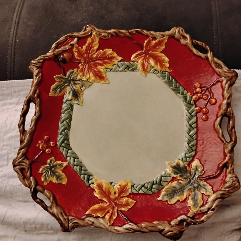 RARE AND 1970's VINTAGE FESTIVE BRILLIANT RED  WITH EMBOSSED FALL LIKE LEAVES, B